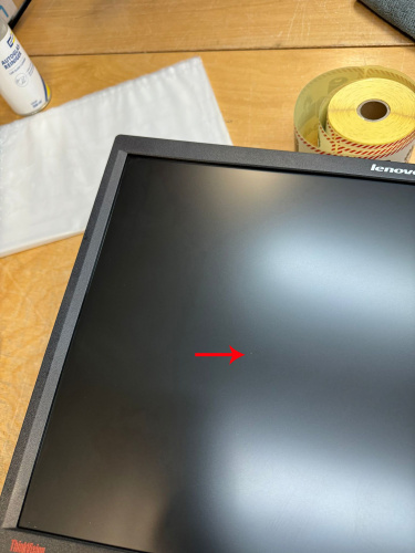 Lenovo ThinkVision LT2252p 22" Monitor 1680x1050 16:10 DP DVI VGA black Display scratches - Used