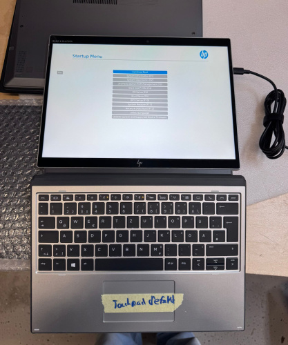 HP Elite X2 G4 13 Zoll Tablet i5 8365U 8GB 256GB 3K DE Backlight Touch WCAM WIN11 Gebraucht mit Mängeln