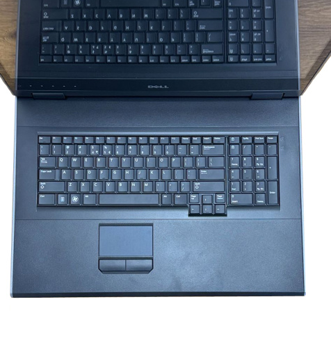 Dell DKMMLED185-001 18.5-inch rack console keyboard mouse display QWERTY US 1U Used