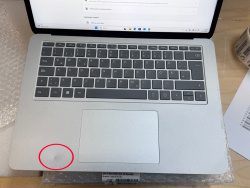 Microsoft Surface Laptop Studio 14,4-Zoll Notebook i7-11370H 32GB 1TB SSD 2400x1600 A2000 DE Backlight Touch WCAM IR WIN11