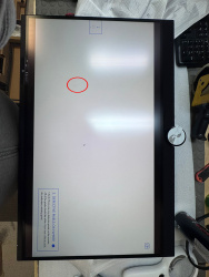 Dell UltraSharp U3224KBA 31,5-Zoll Monitor 6K 6144x3456 IPS HDMI TB4 LAN Lautsprecher WebCam silber
