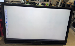 Promethean ActivPanel Titanium 4K AP7-B75-EU 75-Zoll Monitor Multi-Touch 4K UHD 3840x2160 DP HDMI VGA Lautsprecher 8ms Displayfleck - Gebraucht