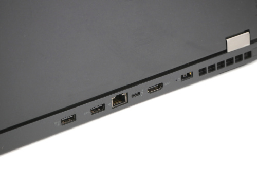 Lenovo ThinkPad P50 15,6 Zoll Notebook E3-1505M v5 32GB 512GB SSD FHD Quadro M2000M DE Backlight WCAM WIN10 Hervorragend - Refurbished
