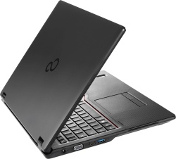 Fujitsu Lifebook E558 15,6 Zoll Laptop i5-8250U 8GB 256GB SSD FHD DE WCAM WIN11