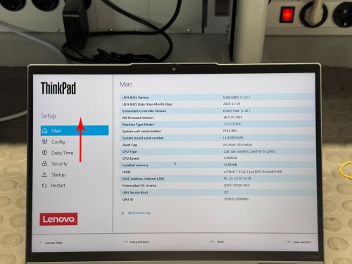 Lenovo ThinkPad X1 Yoga G7 14 inch Notebook i5-1245U 16GB 256GB SSD WUXGA DE Backlight Touch WCAM WIN11